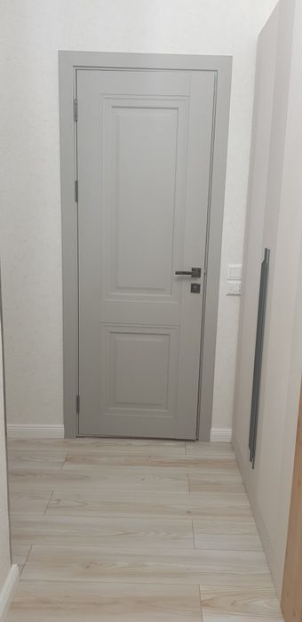 Продам новую дверь