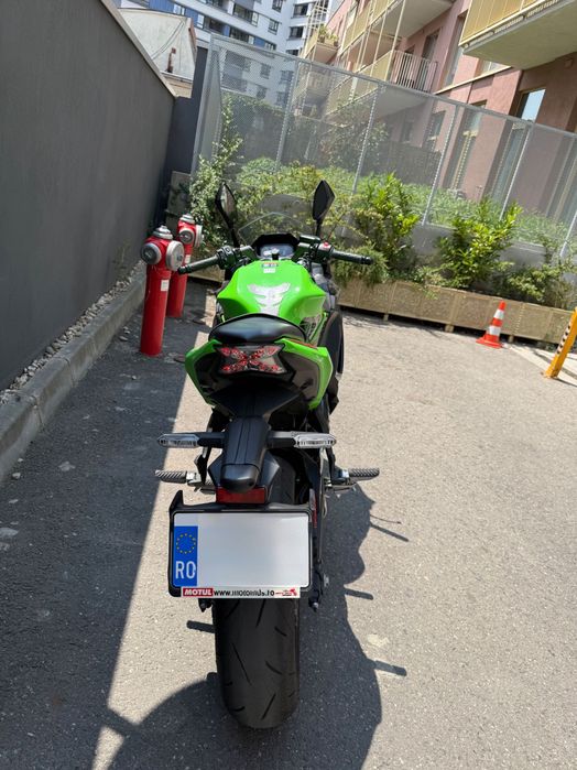 Vand Motocicleta Kawasaki Ninja 650 KRT ABS (model 2023)