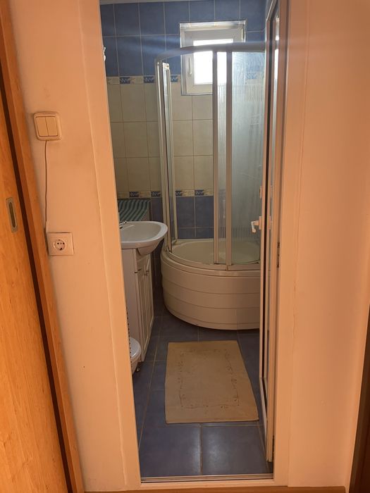 De inchiriat ap 2 camere mobilat si utilat