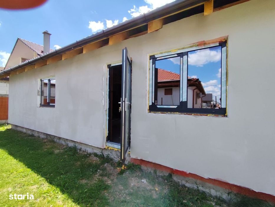 Casa la pret de apartament 74.800 euro/Rontau