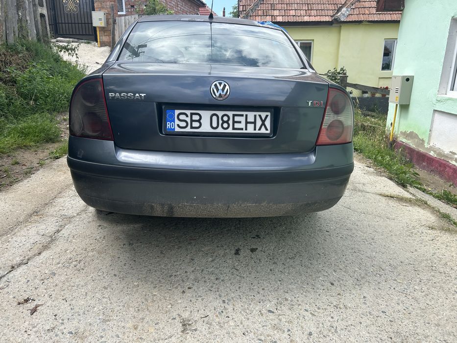 VOLKSWAGEN Passat 2004 — imagine 5