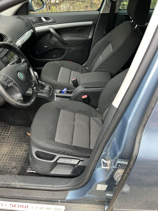 Skoda Octavia Scout 4x4 2.0 TDI 140 CP – Intretinuta ,Istoric Complet