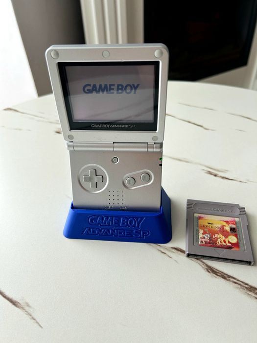 Nintendo game boy advance SP + joc lion King