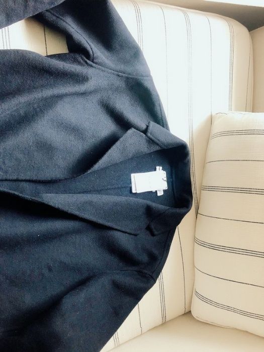 Mango Palton handmade bleumarin - negru XS buzunare din blana eco