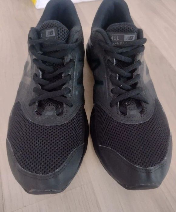 Adidadi New Balance nr 37
