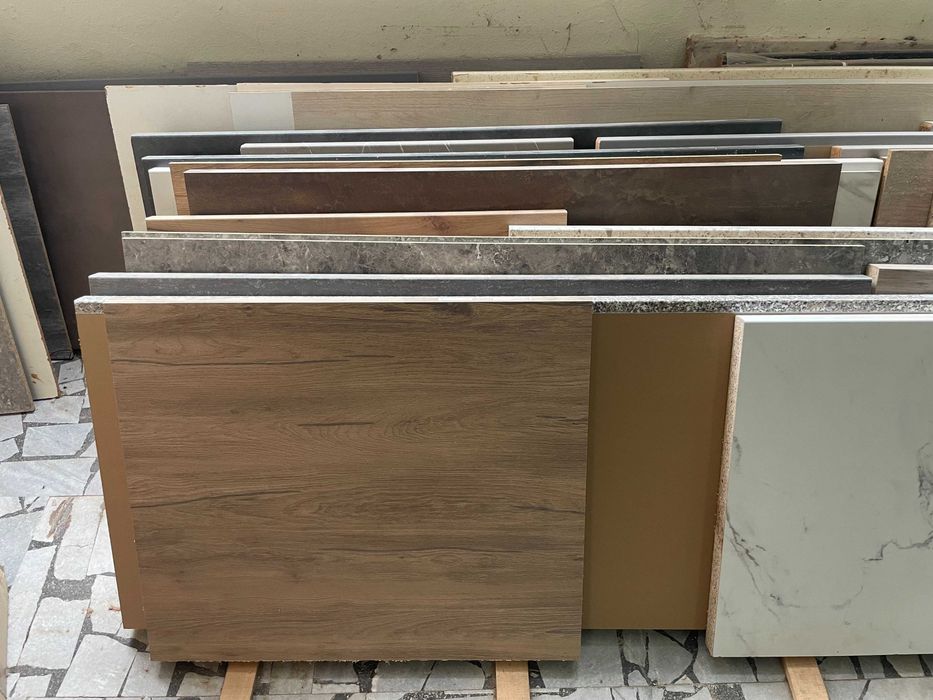 Продавам кухненски плотове и гърбове