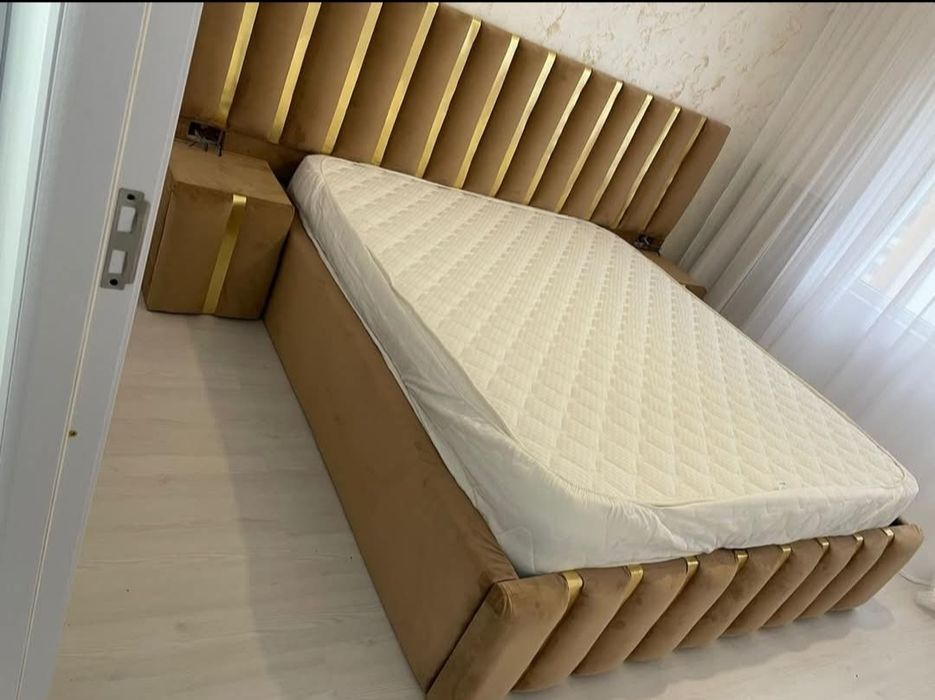 Paturi ,canapele si coltare pe comanda