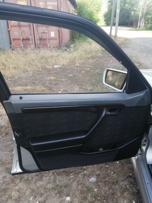 Продам мерседес 202