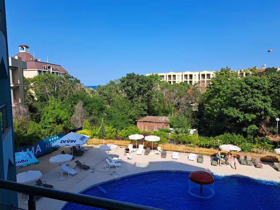 Продава се Тристаен апартамент в Варна, Център - 136 кв.м за 699 €/кв.м - Снимка #4