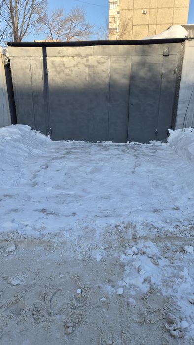 Продам гараж  Сатпаева-Чокина