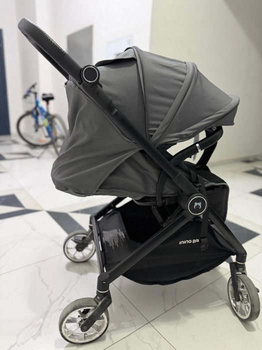 Продам коляску ining baby
