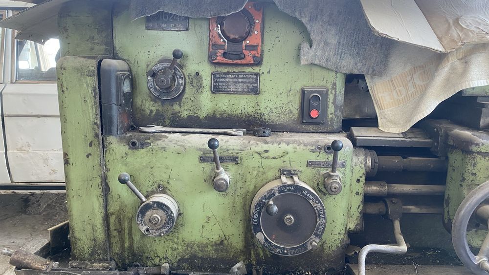 Продам токарный станок СССР