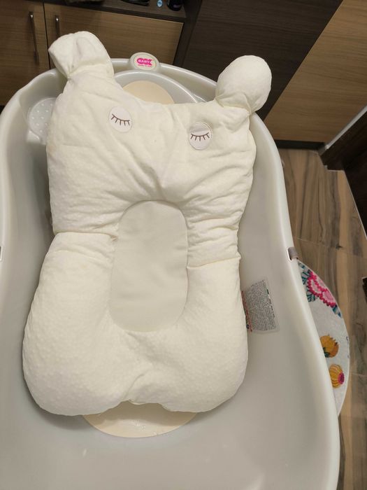 Продавам корито+стойка за бебе OK Baby