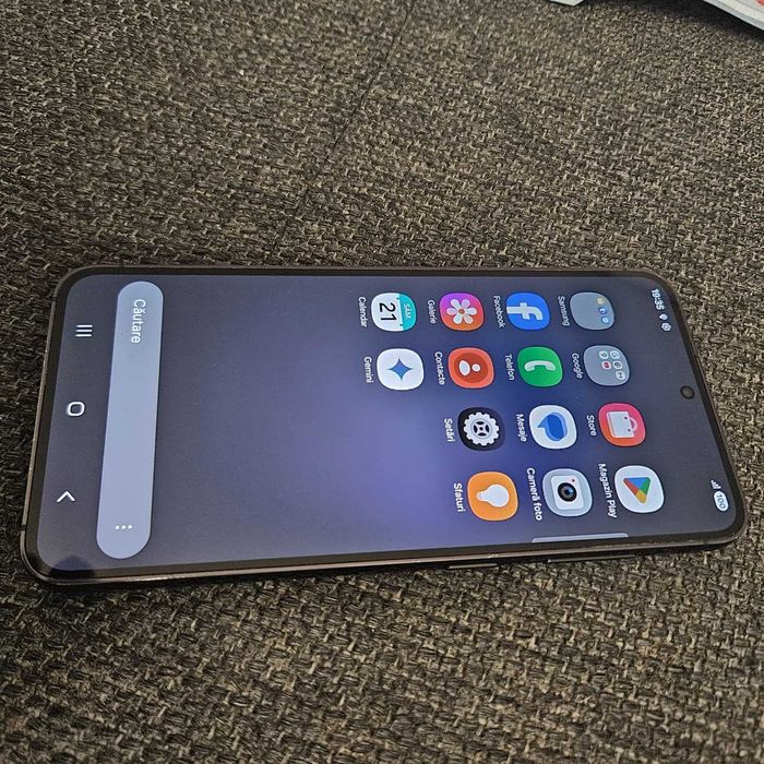 Vand telefon Samsung S23 5G, negru  8GB de RAM, memorie 256 GB, ca NOU