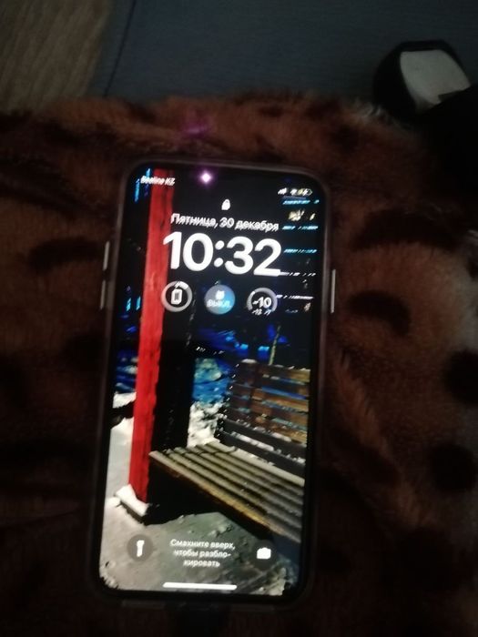 Айфон X в идеальном состоянии