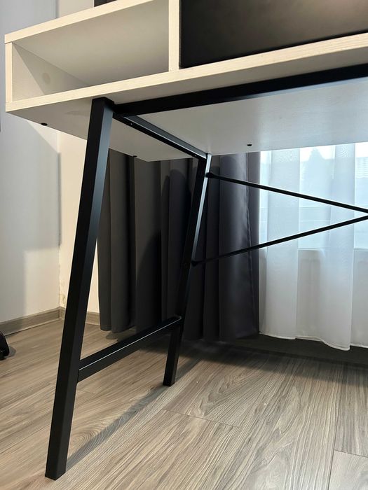 Birou JYSK ABBETVED 48x120cm personalizat, cu accesorii, ca nou