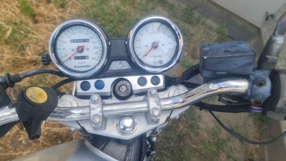 Kavasaki zr 7  750 cm