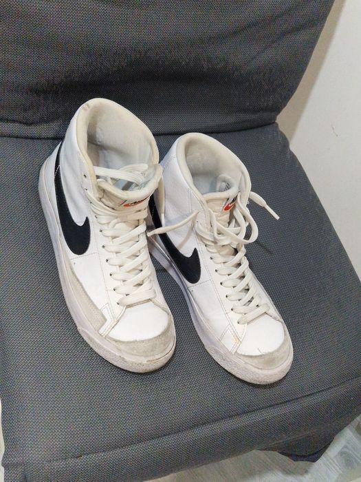 Adidasi  / bascheti Nike in stare bună
