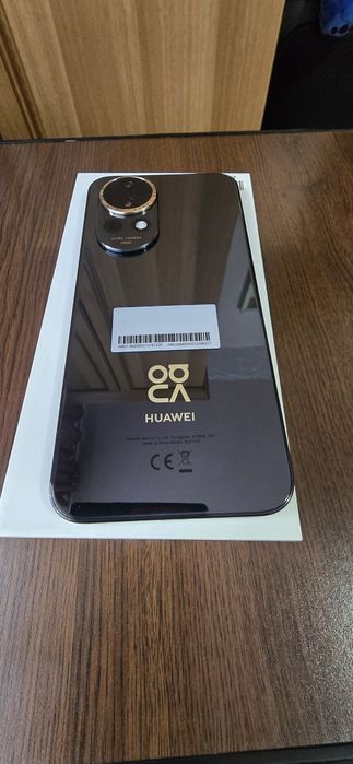 Huawei Nova 13  256 giga/12gb Ram