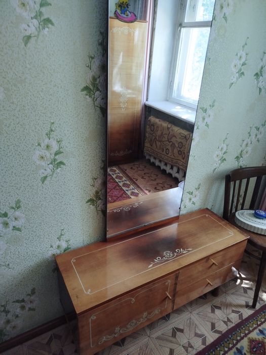 Трельяж с зеркалом