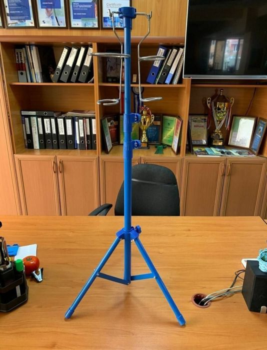 Штативы новые с гарантией.