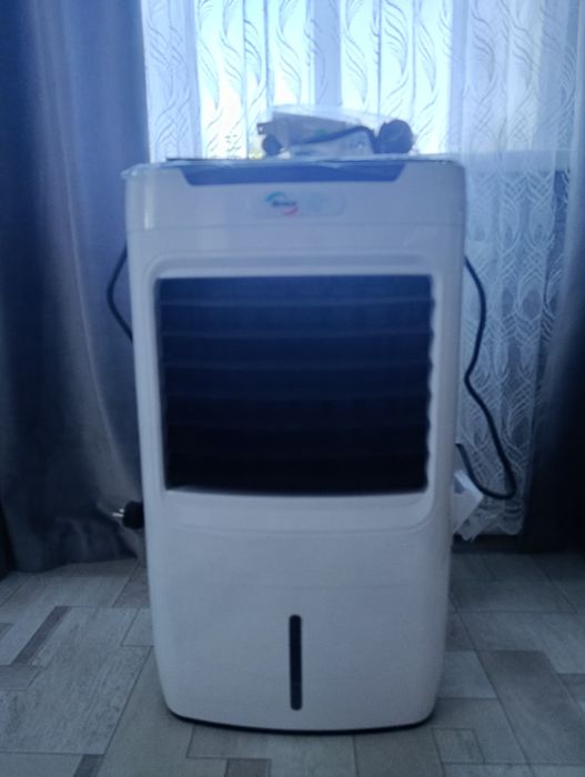 Продам новый охладитель воздуха