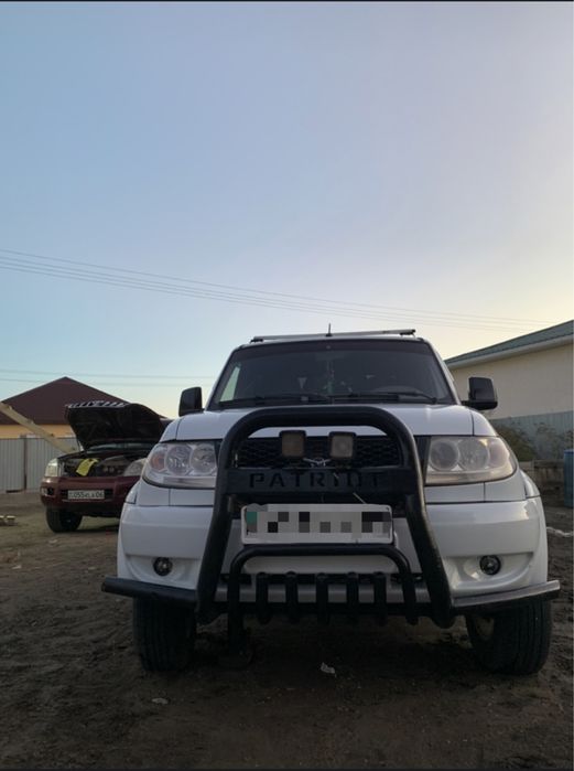 Автомобиль Патриот