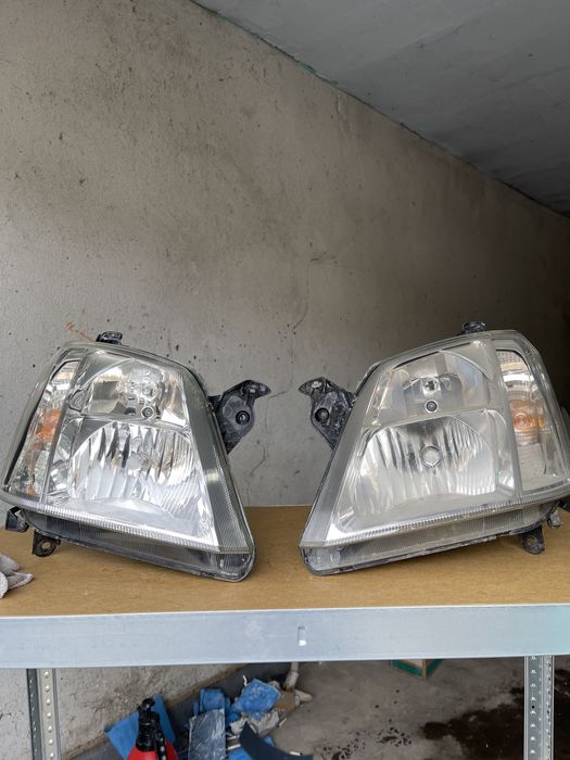 Opel meriva фарове