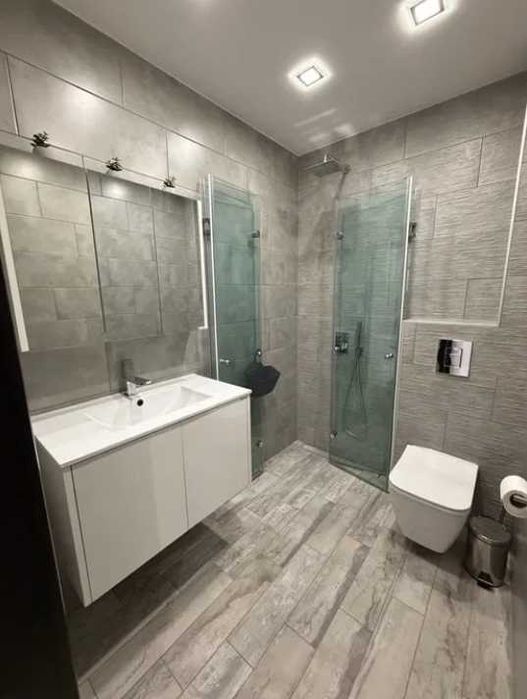Дава се под наем Тристаен апартамент в Пловдив, Южен - 110 кв.м за 698.19 € - Снимка #2