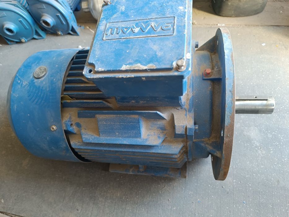 Электродвигатель 15/3000