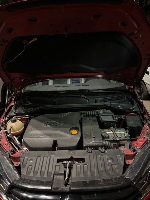 Vesta SW cross 1.8 амт