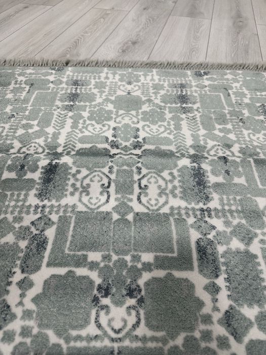 Продам ковер  шелковый натуральный