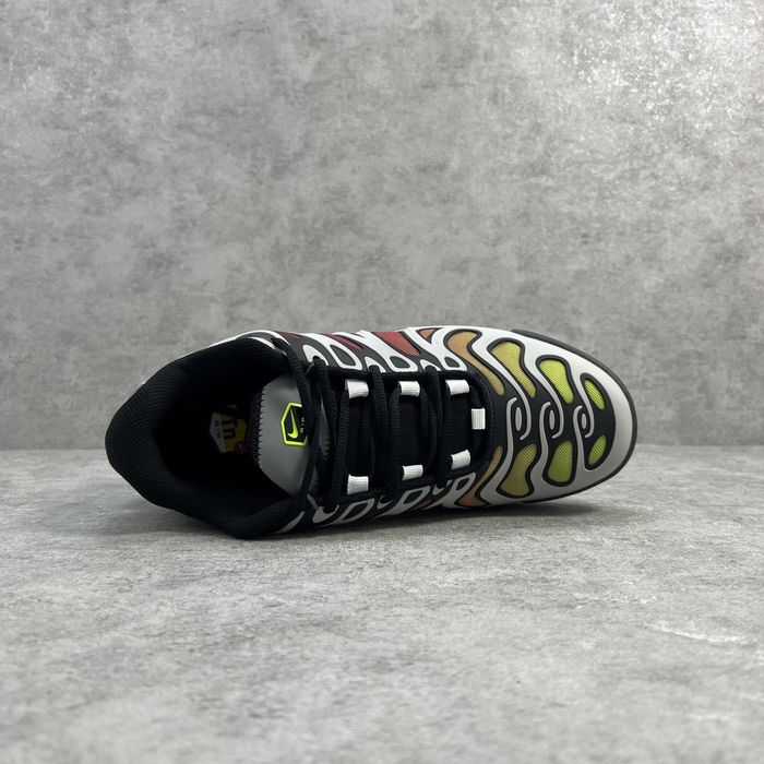 Nike Air Max Plus DRIFT Light Silver- 44