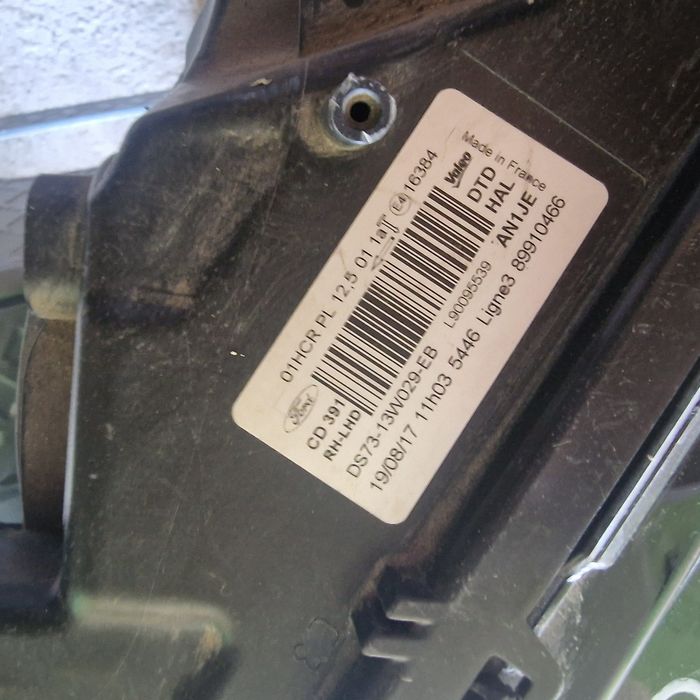 Ford Mondeo 15-18  2017 десен фар