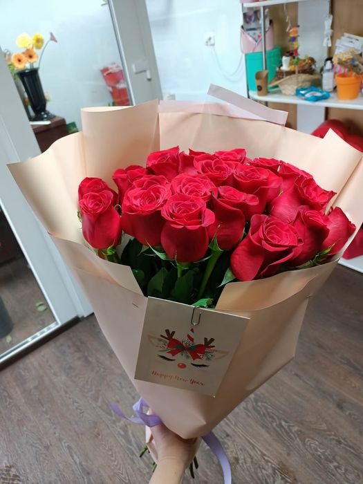 Цветы,розы,доставка Костанай