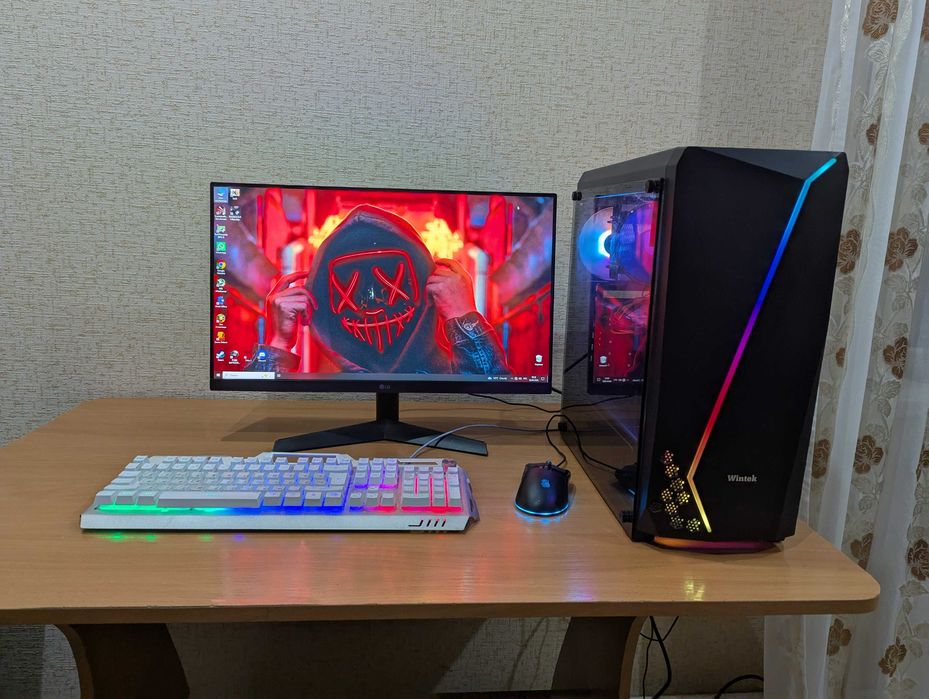 Монитор LG 144 Ghz