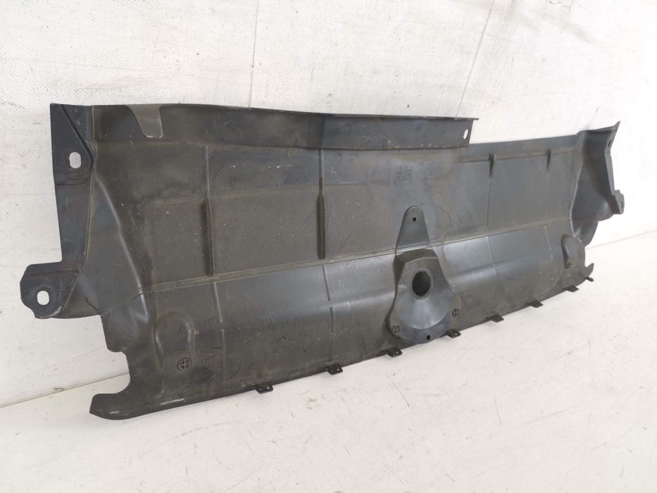 Ауди А6 Ц8 / Audi A6 C8 Оригинален теглич в добро състояние