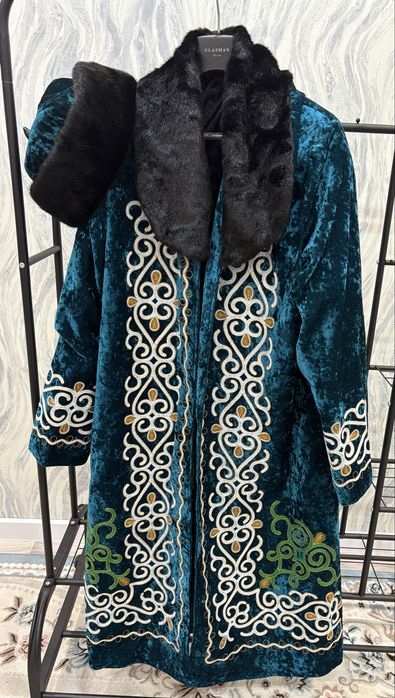 Продам новый шапан