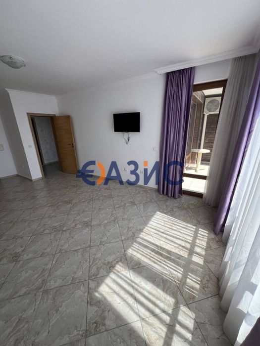Продава се Двустаен апартамент в к.к. Слънчев бряг - 67 кв.м за 1314 €/кв.м - Снимка #6