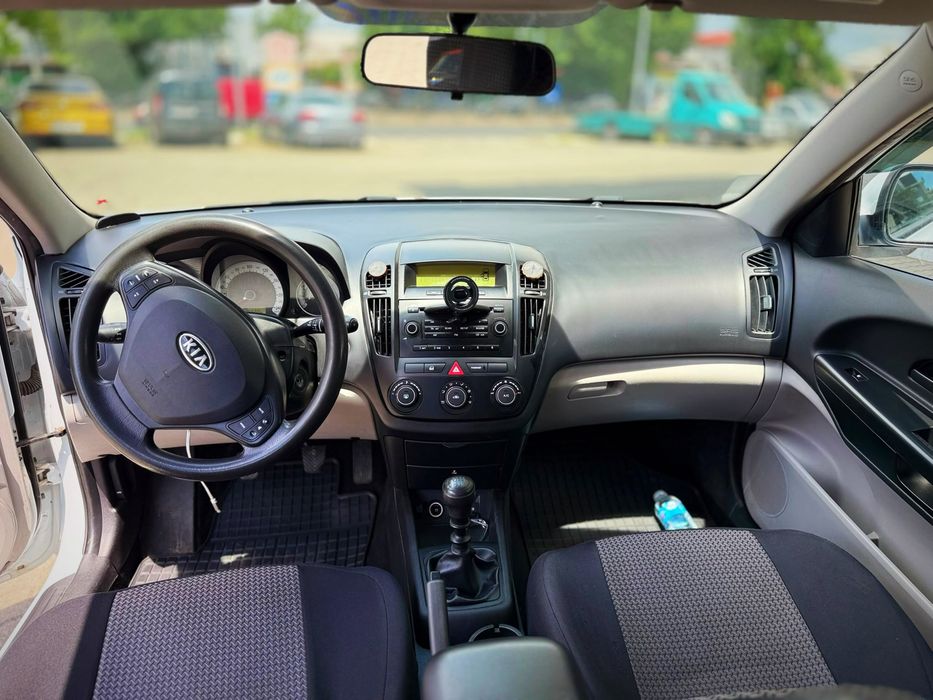 KIA Ceed 2009 — imagine 5