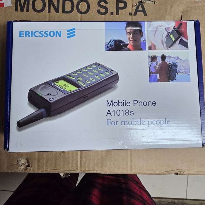 Ericsson 1018 Nou in cutie Nefolosit