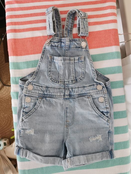 Продам детские вещи