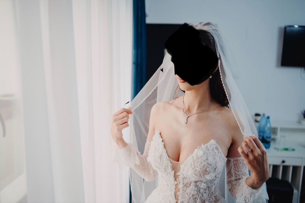 De vânzare  rochie de mireasă