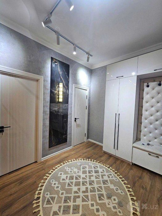 Продаётся квартира ЖК Кох ота Шайхантахурский район 2/5/12 кв 56м² A