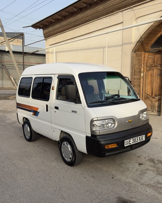 Damas Sotiladi Radnoy kraska