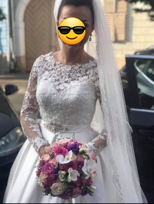 Rochie de mireasa 36-38 tafta si dantela