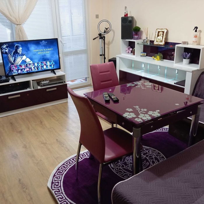 Дава се под наем Тристаен апартамент в Стара Загора, Казански - изток - 120 кв.м за 382.5 € - Снимка #1