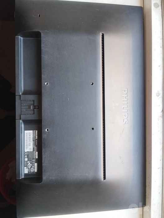 Продаю монитор Philips 223V5LSB/01