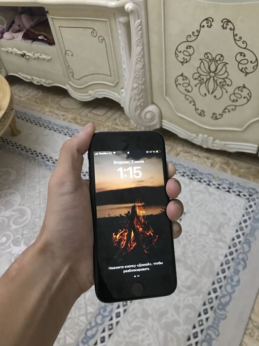 Айфон se срочно сатлады