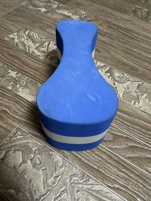 Колобашка для плавания